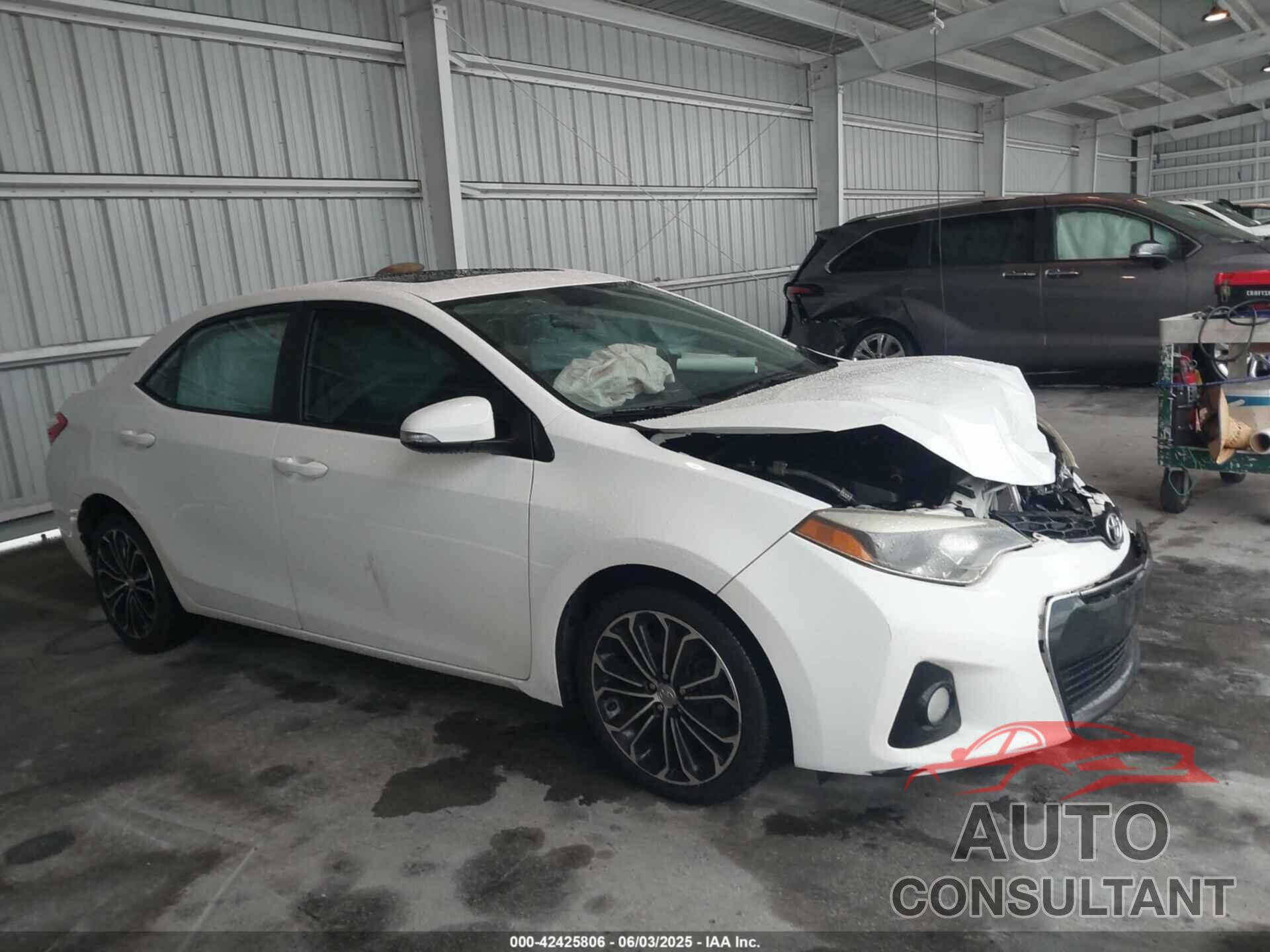 TOYOTA COROLLA 2015 - 2T1BURHE8FC329240