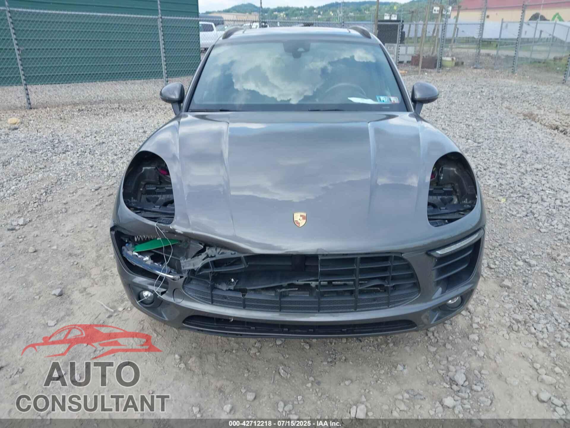 PORSCHE MACAN 2018 - WP1AA2A54JLB01189