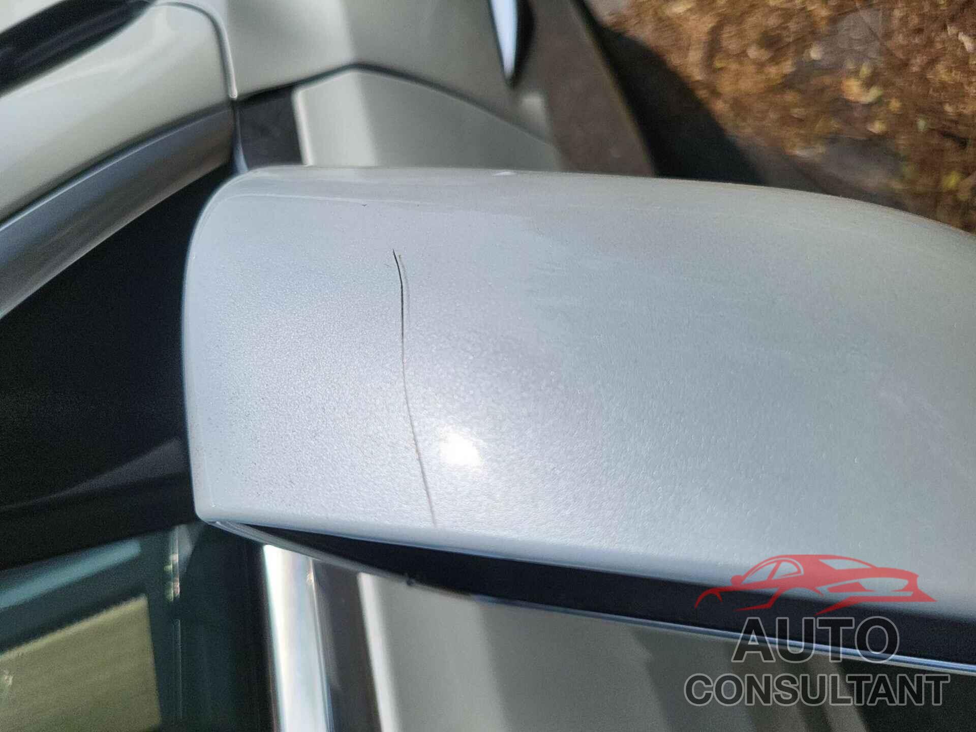 TESLA MODEL 3 2020 - 5YJ3E1EBXLF795045
