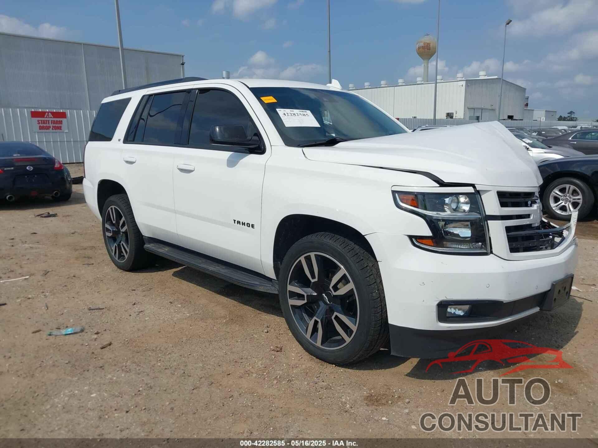 CHEVROLET TAHOE 2019 - 1GNSCBKC9KR372204