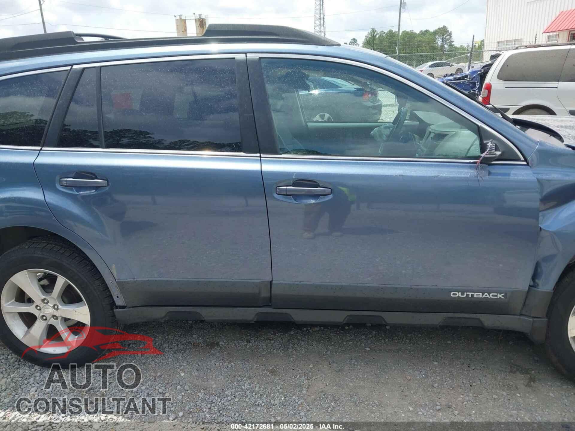 SUBARU OUTBACK 2013 - 4S4BRBLC7D3232868