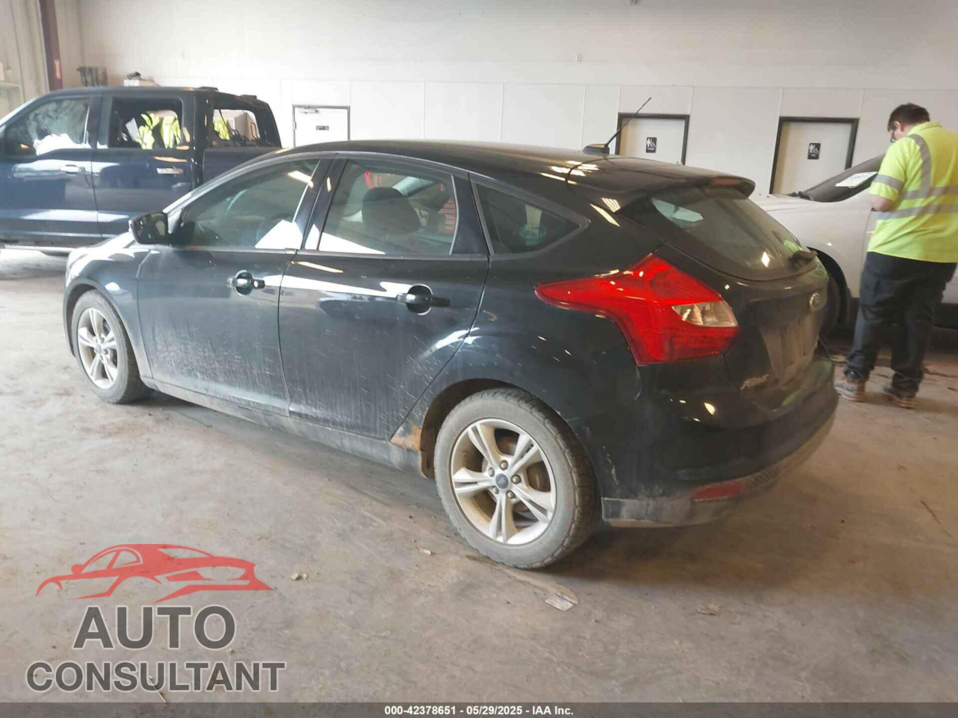 FORD FOCUS 2014 - 1FADP3K2XEL161030