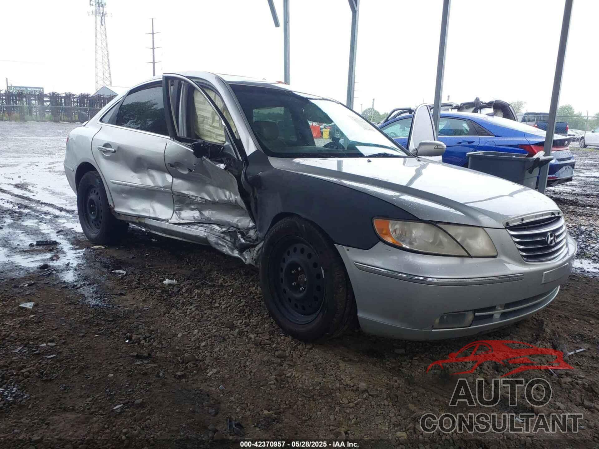 HYUNDAI AZERA 2009 - KMHFC46F39A370401