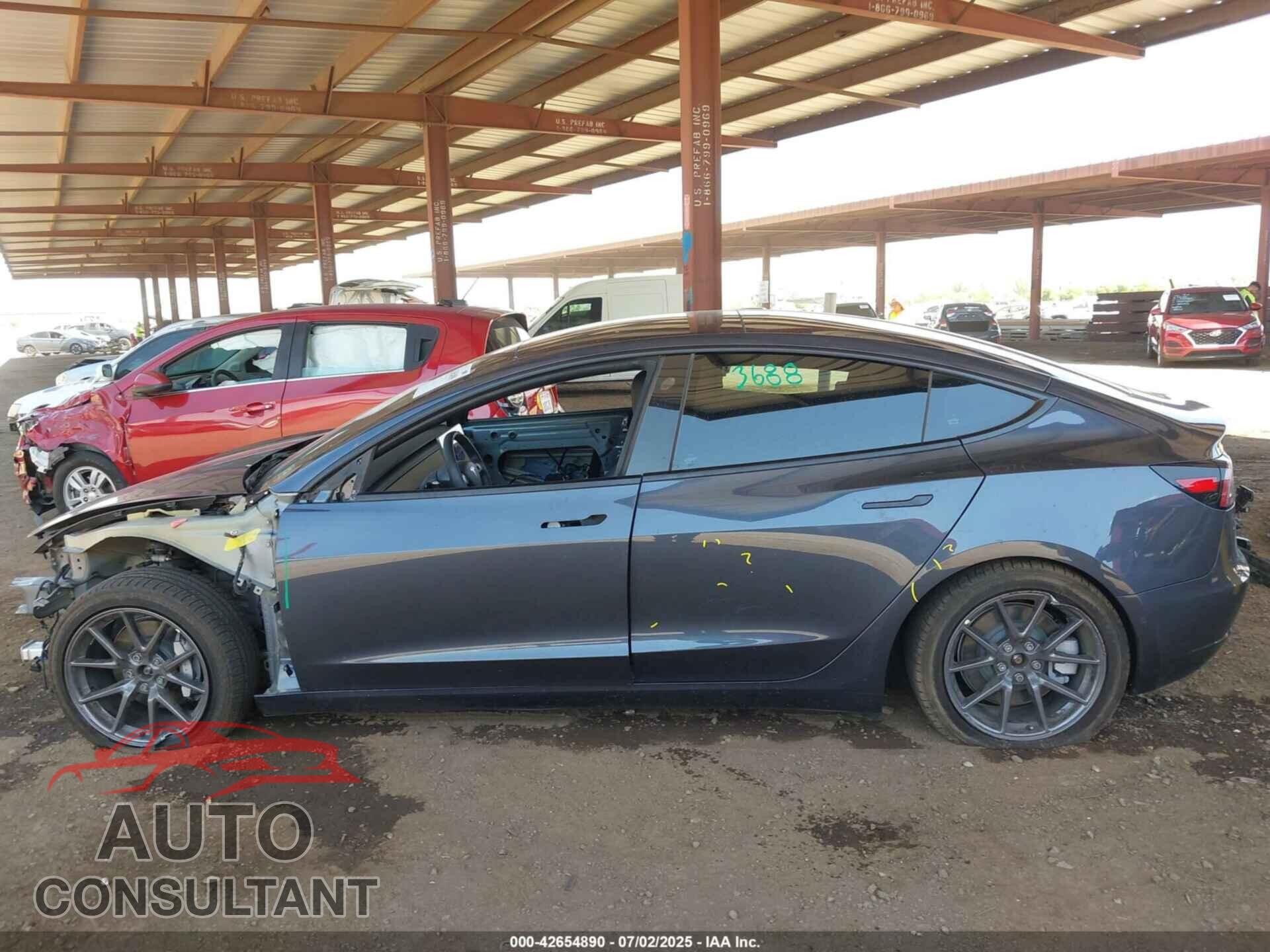 TESLA MODEL 3 2022 - 5YJ3E1EB8NF201748