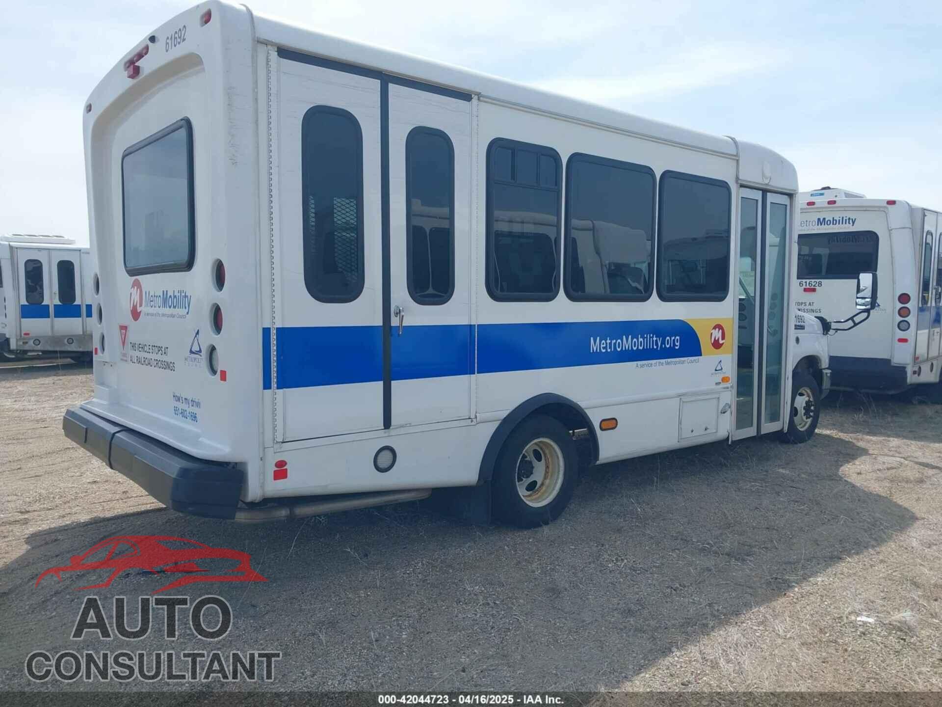 FORD E-450 CUTAWAY 2019 - 1FDFE4FS8KDC32042