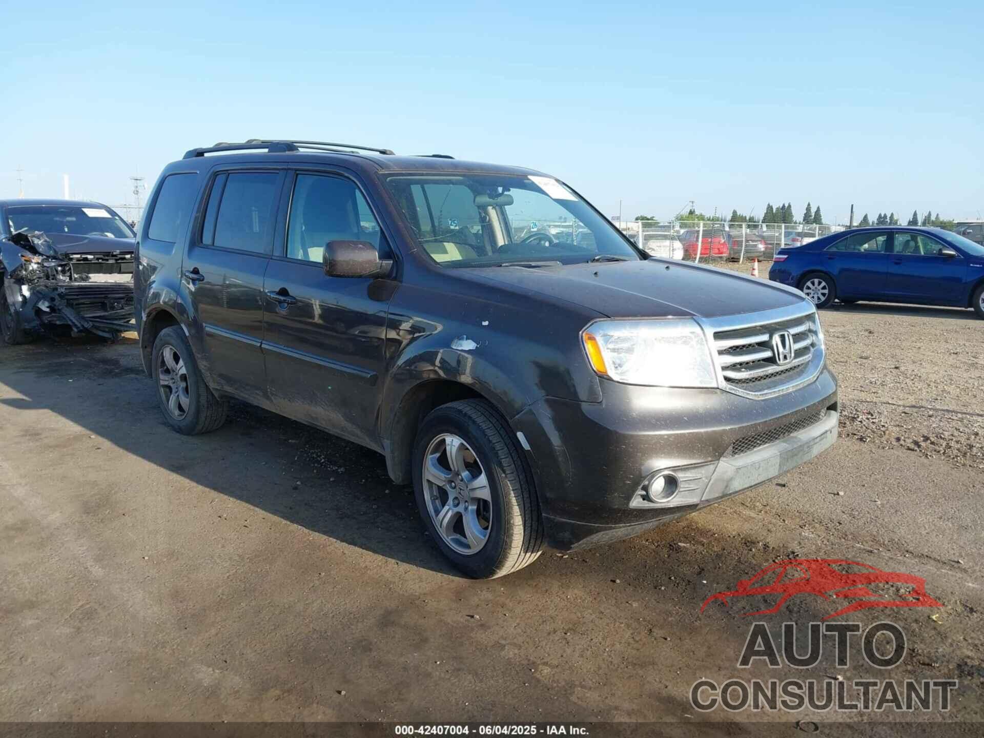 HONDA PILOT 2013 - 5FNYF3H43DB027548