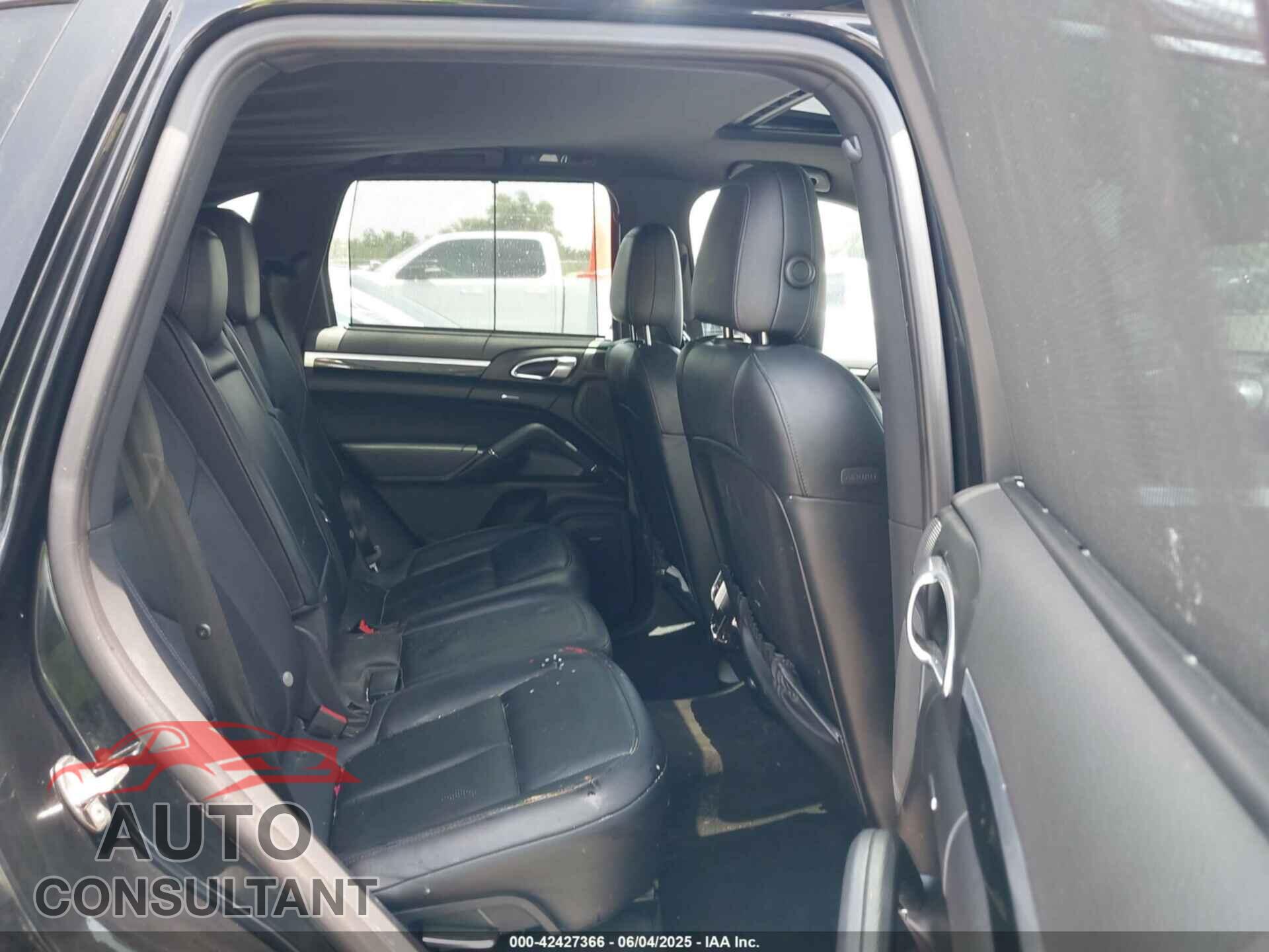 PORSCHE CAYENNE 2014 - WP1AA2A24ELA92537