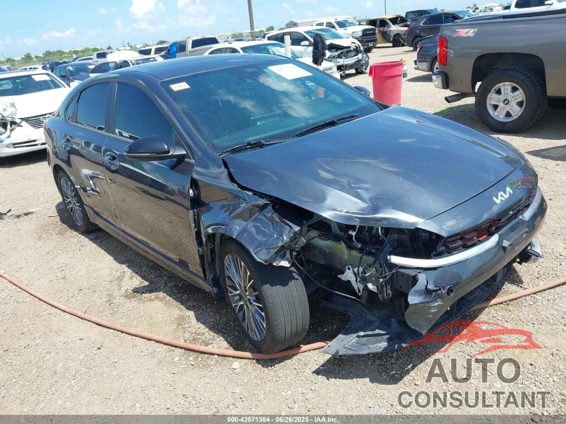 KIA FORTE 2024 - 3KPF54AD8RE715651