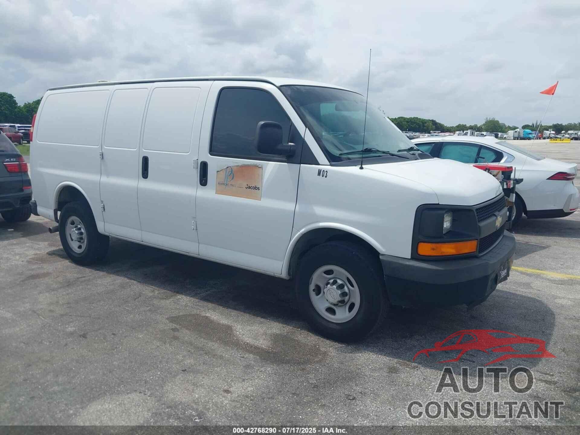 CHEVROLET EXPRESS 2500 2015 - 1GCWGFCF0F1109375