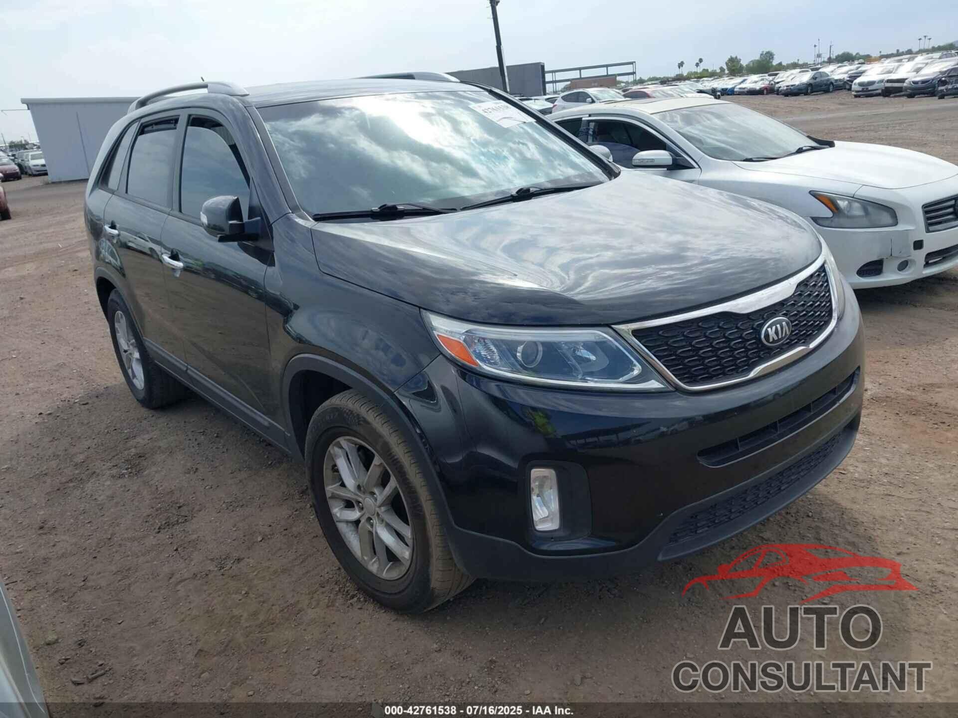 KIA SORENTO 2015 - 5XYKT4A7XFG560176