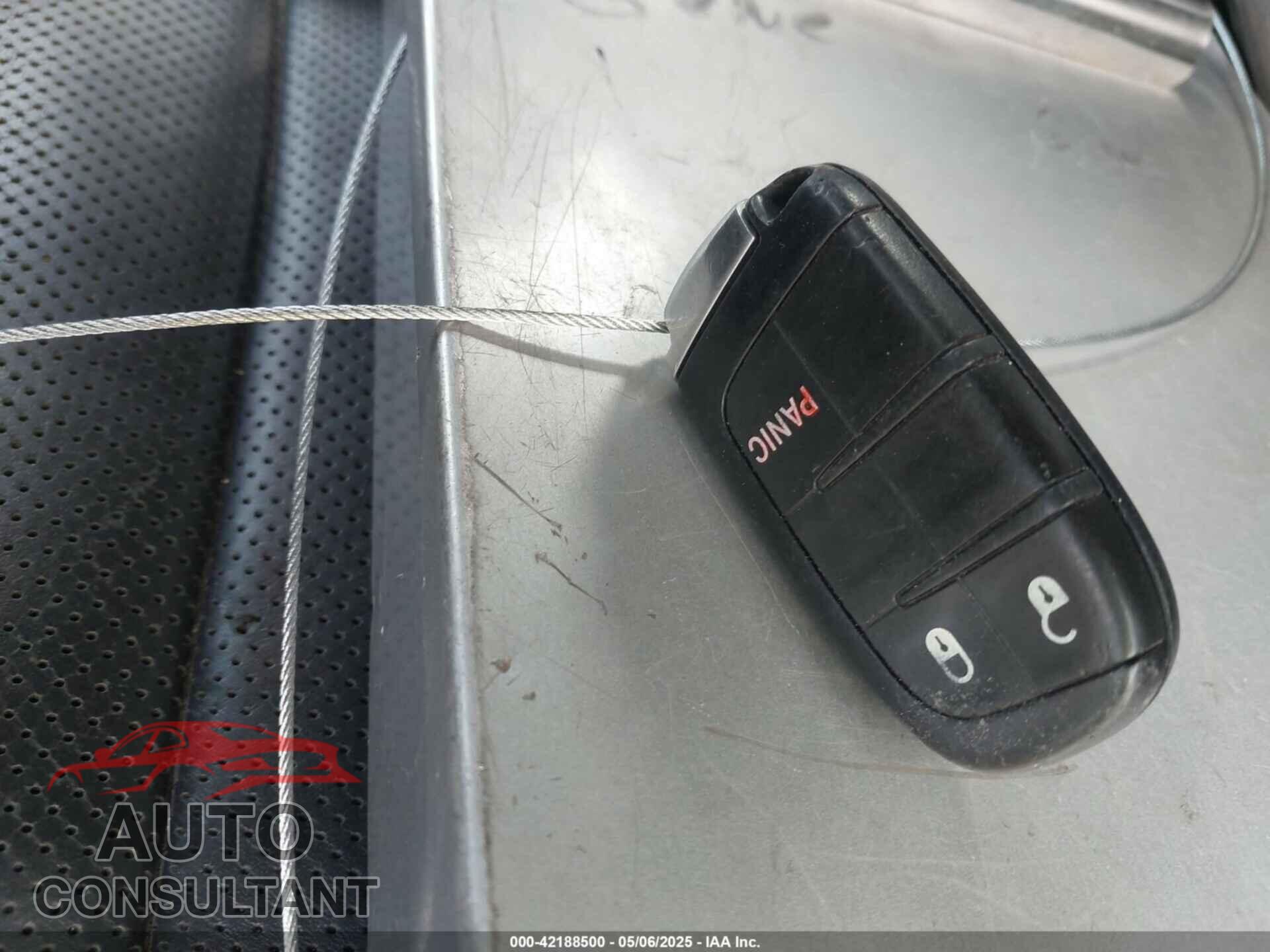 DODGE CHALLENGER 2016 - 2C3CDZAG4GH131542