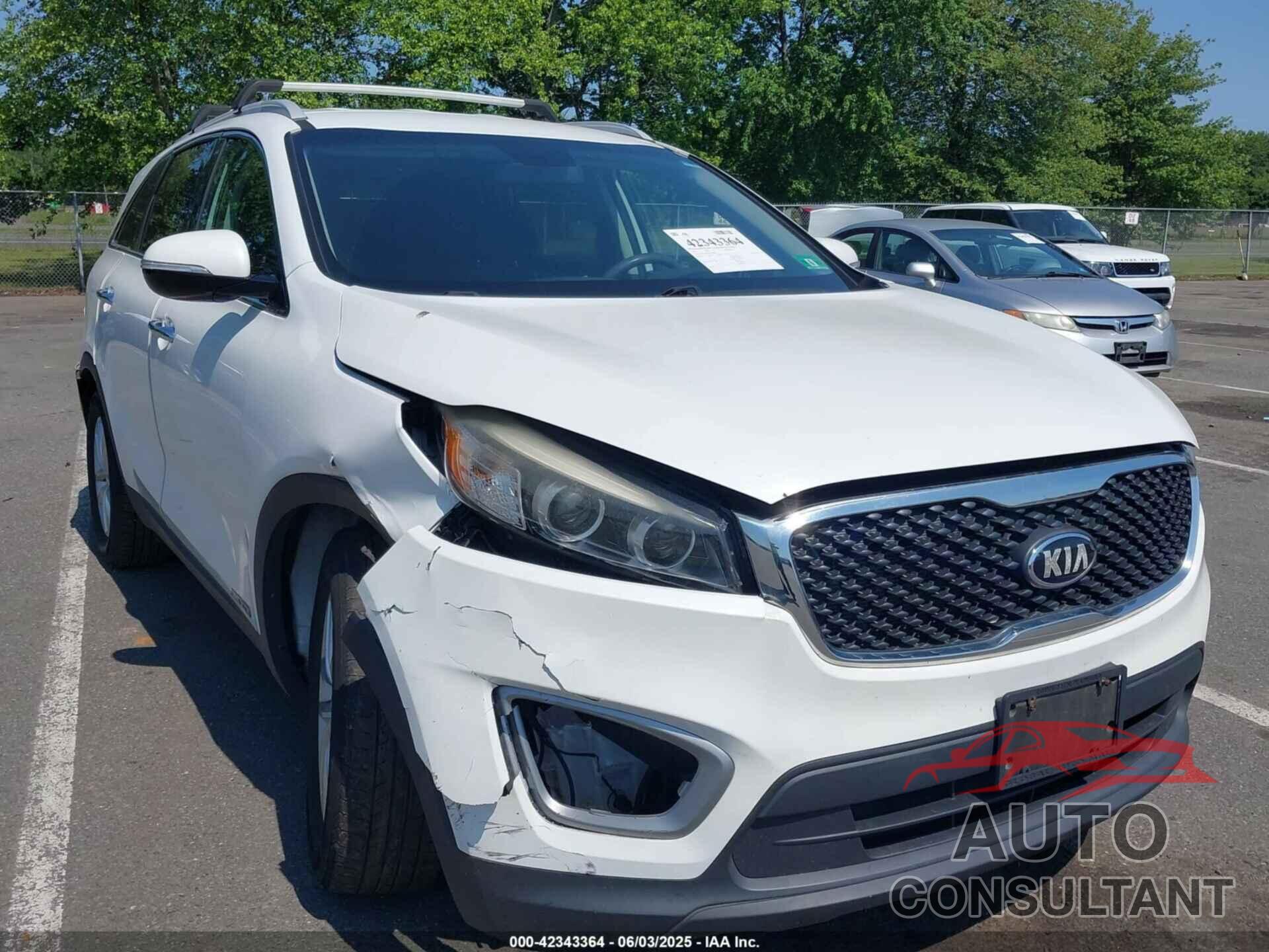 KIA SORENTO 2016 - 5XYPGDA56GG179886