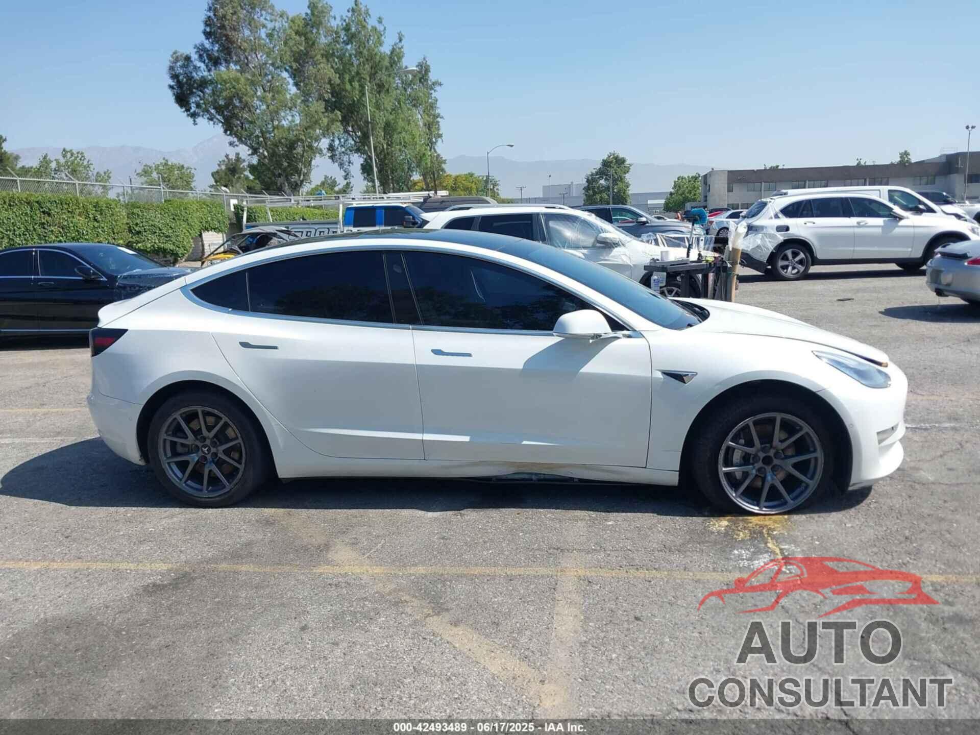 TESLA MODEL 3 2020 - 5YJ3E1EA4LF740016