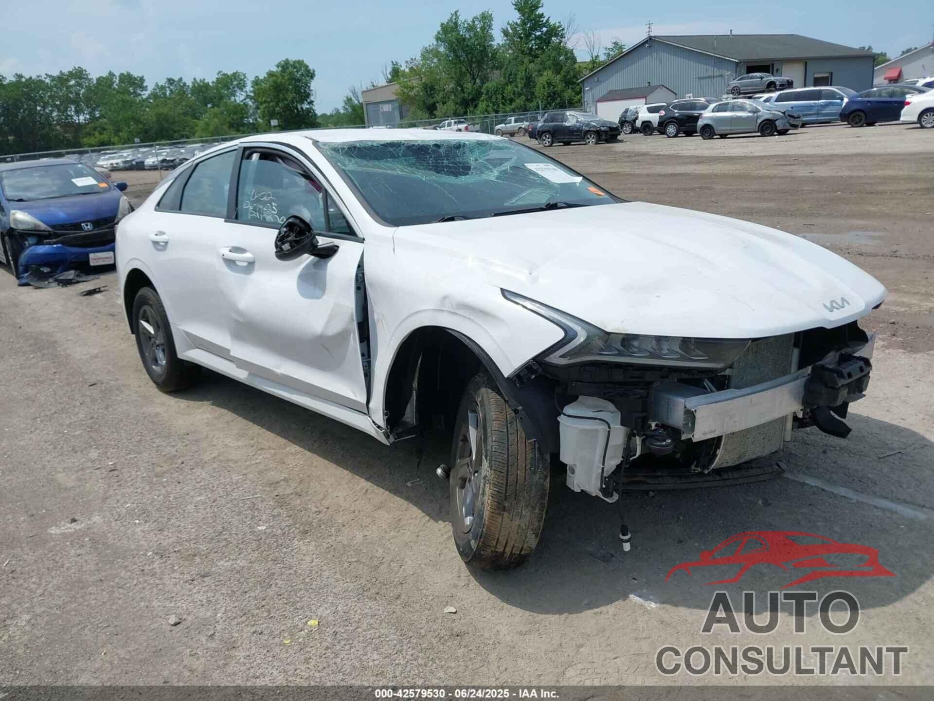 KIA K5 2023 - 5XXG14J29PG171440