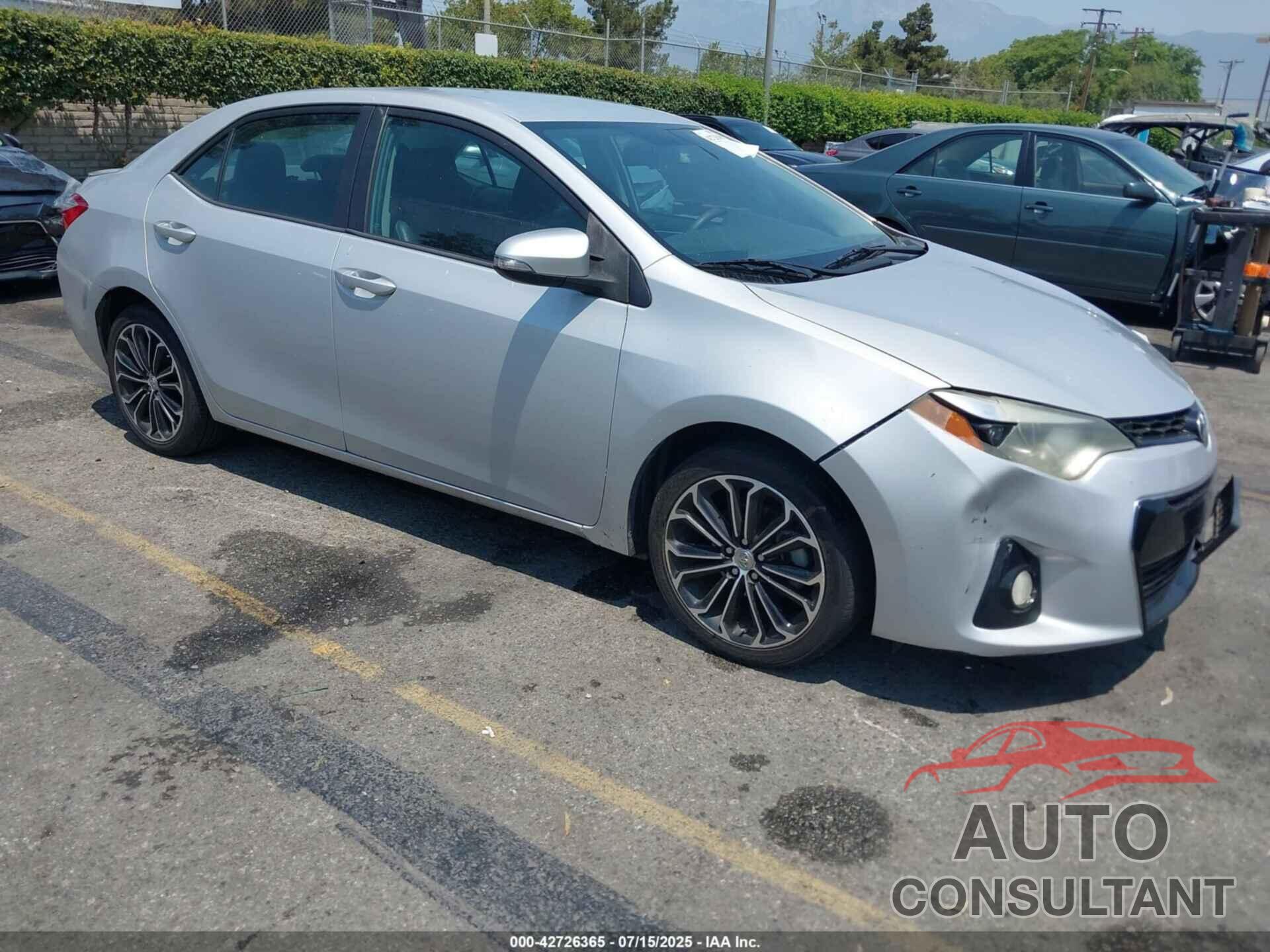 TOYOTA COROLLA 2015 - 2T1BURHE6FC411791