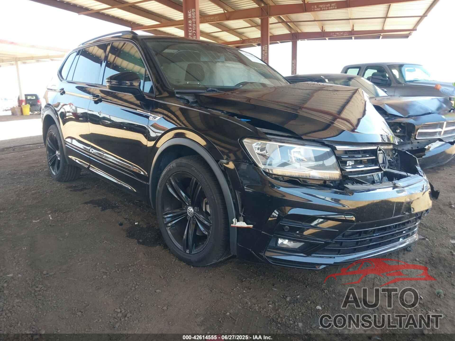 VOLKSWAGEN TIGUAN 2019 - 3VV3B7AX4KM105881