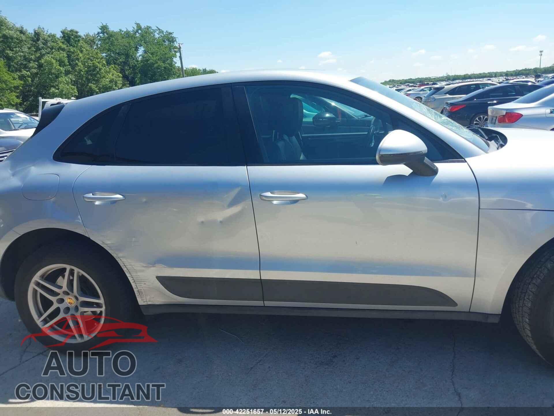 PORSCHE MACAN 2017 - WP1AA2A58HLB81896