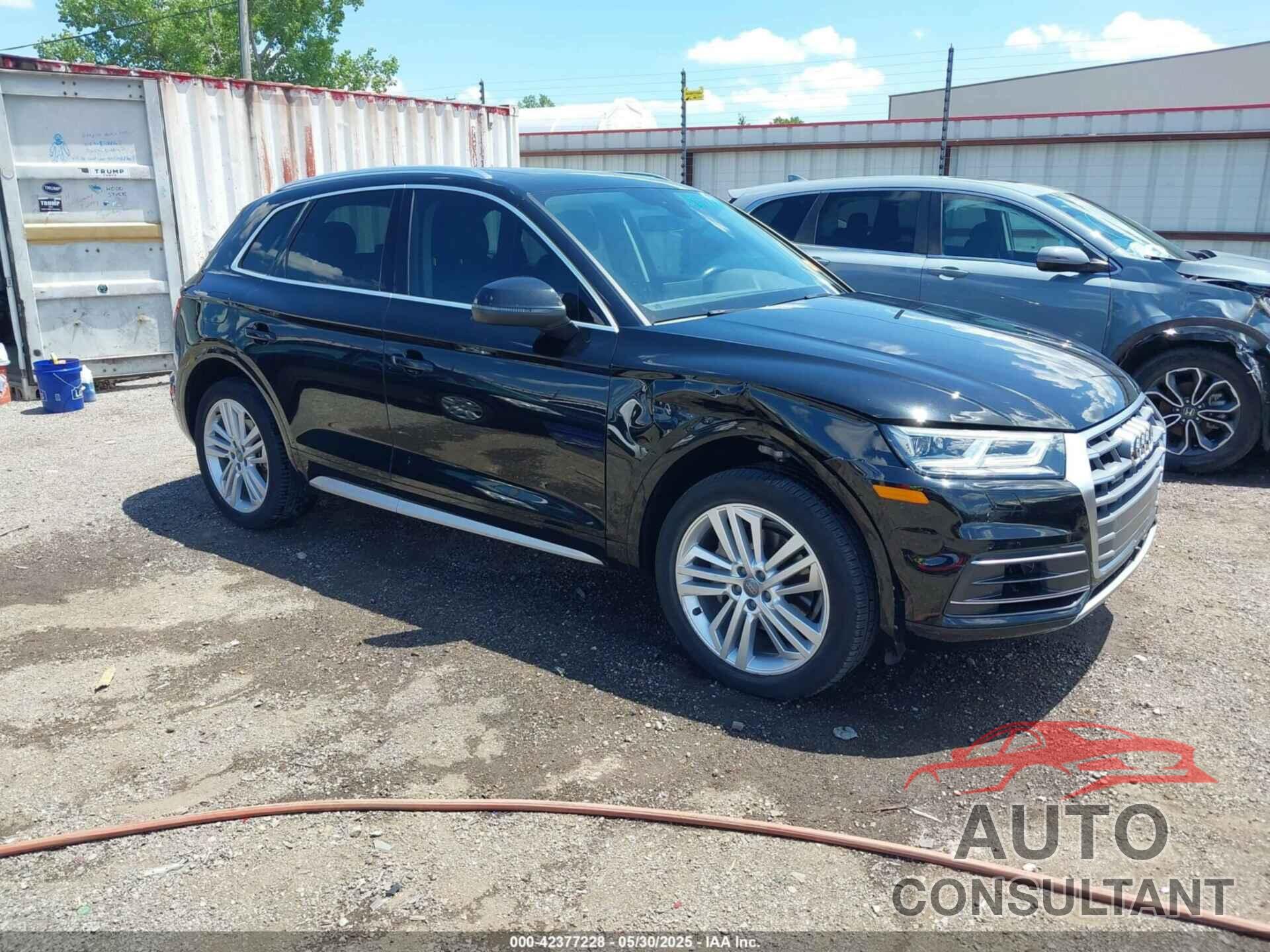 AUDI Q5 2018 - WA1BNAFY8J2046995