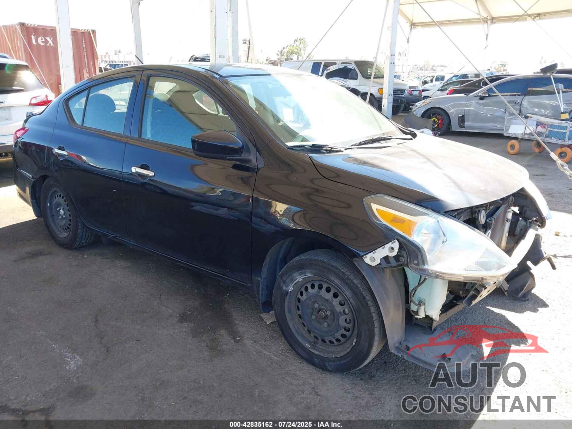 NISSAN VERSA 2017 - 3N1CN7AP0HL863806