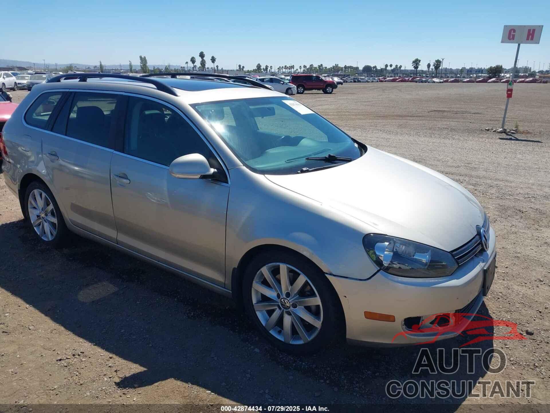 VOLKSWAGEN JETTA SPORTWAGEN 2014 - 3VWPL7AJ9EM624287