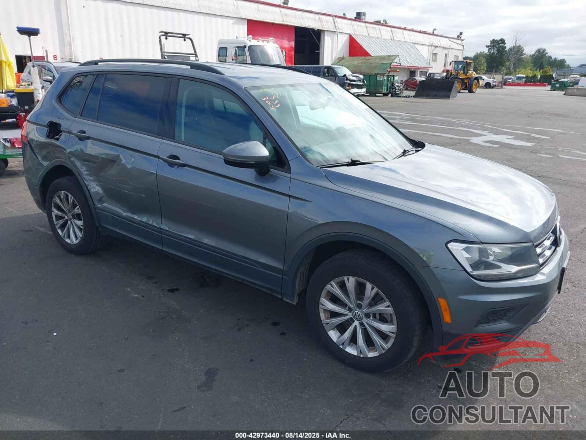 VOLKSWAGEN TIGUAN 2019 - 3VV0B7AX4KM198419
