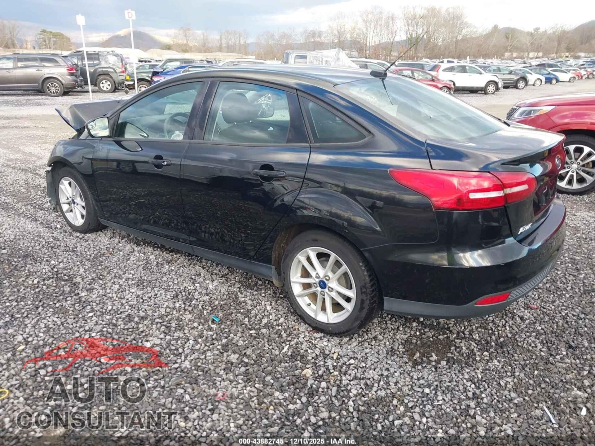 FORD FOCUS 2017 - 1FADP3F29HL227632