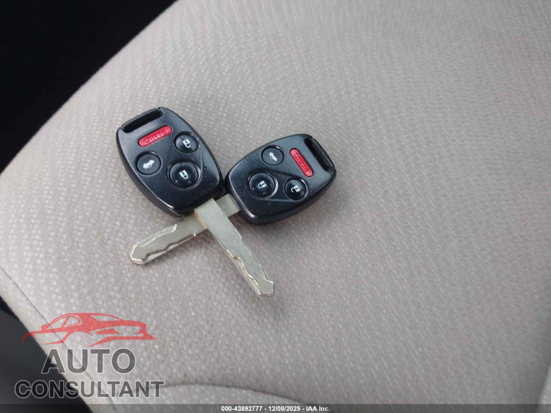 HONDA CIVIC 2013 - 19XFB2F59DE094301