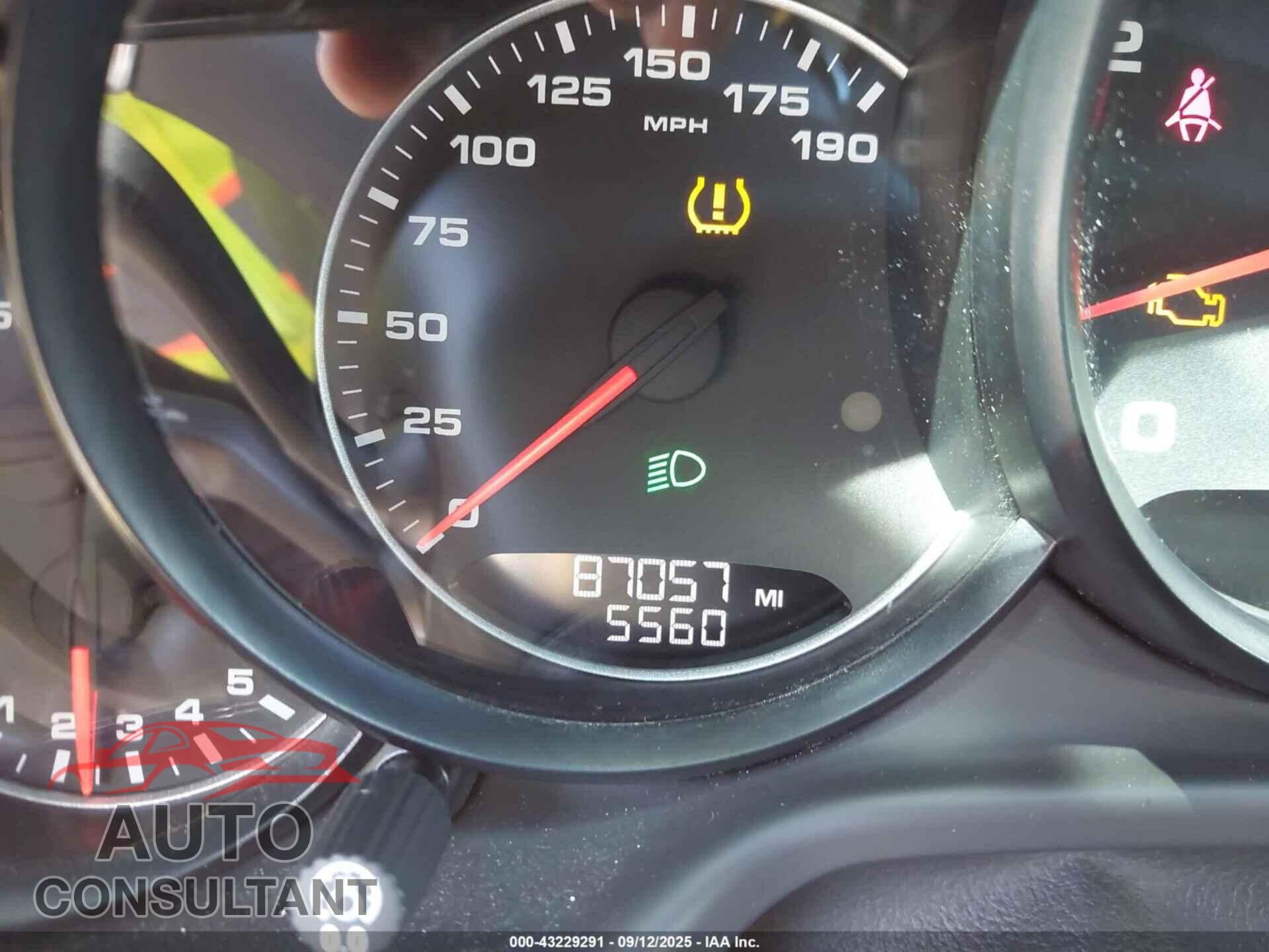 PORSCHE PANAMERA 2015 - WP0AA2A72FL002302
