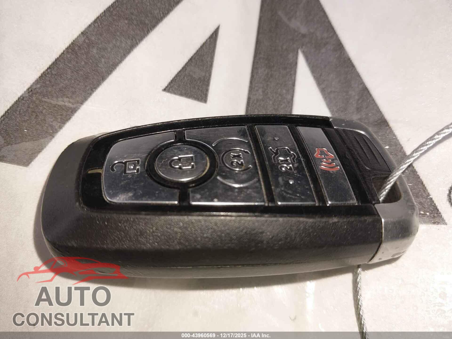 FORD EXPLORER 2018 - 1FM5K7D85JGB78340