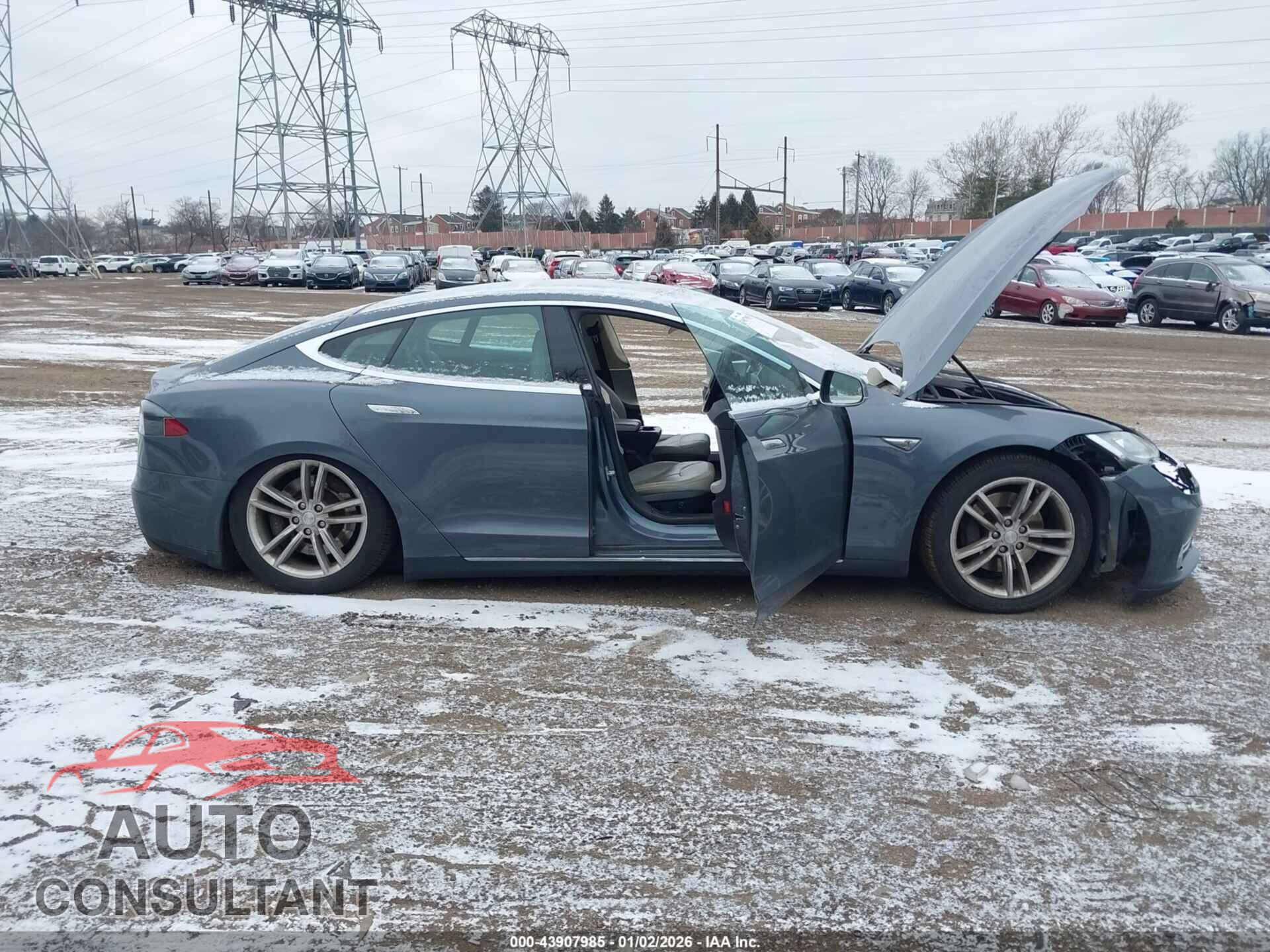 TESLA MODEL S 2013 - 5YJSA1AC5DFP10247