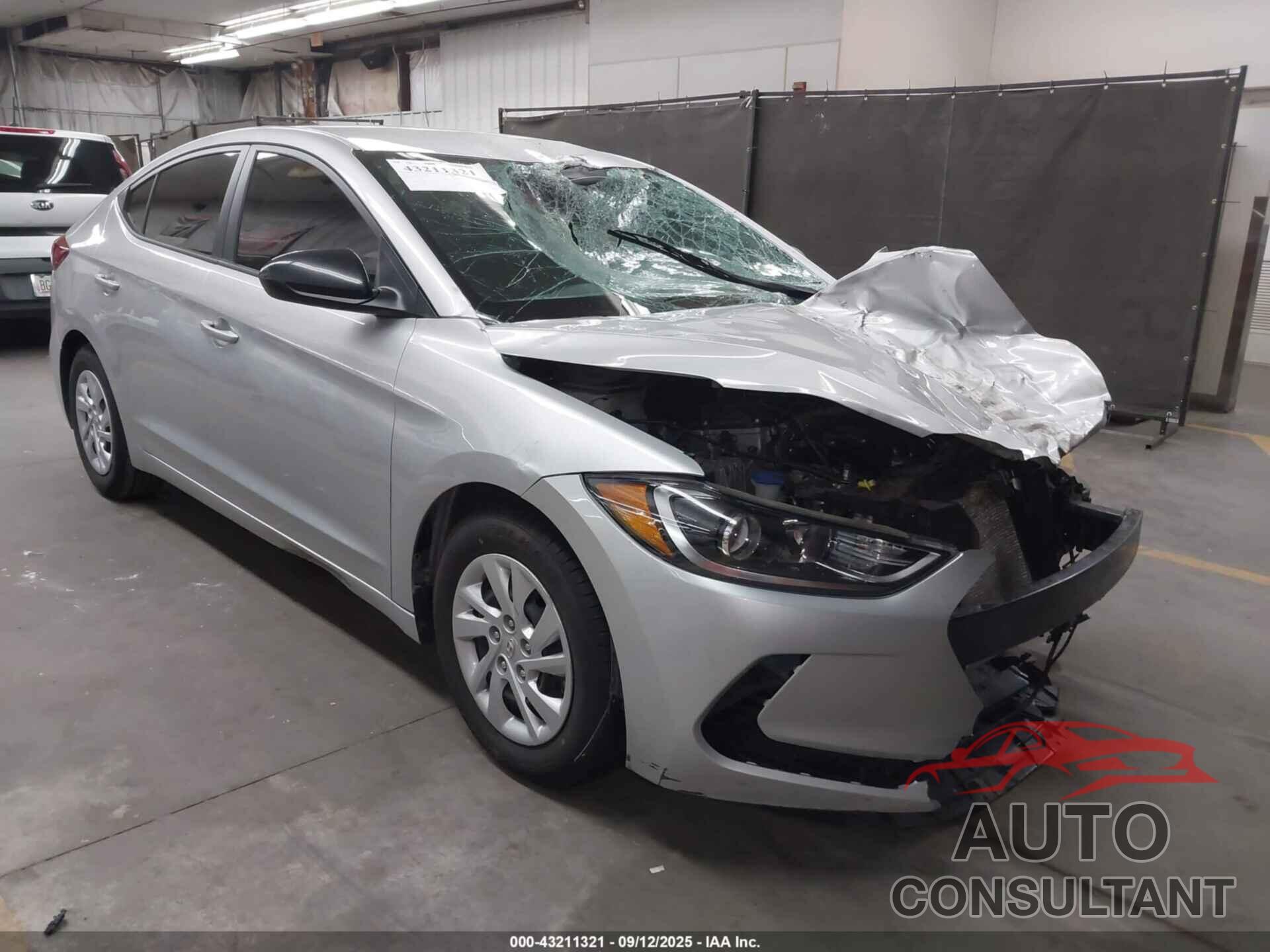 HYUNDAI ELANTRA 2018 - 5NPD74LF9JH402642