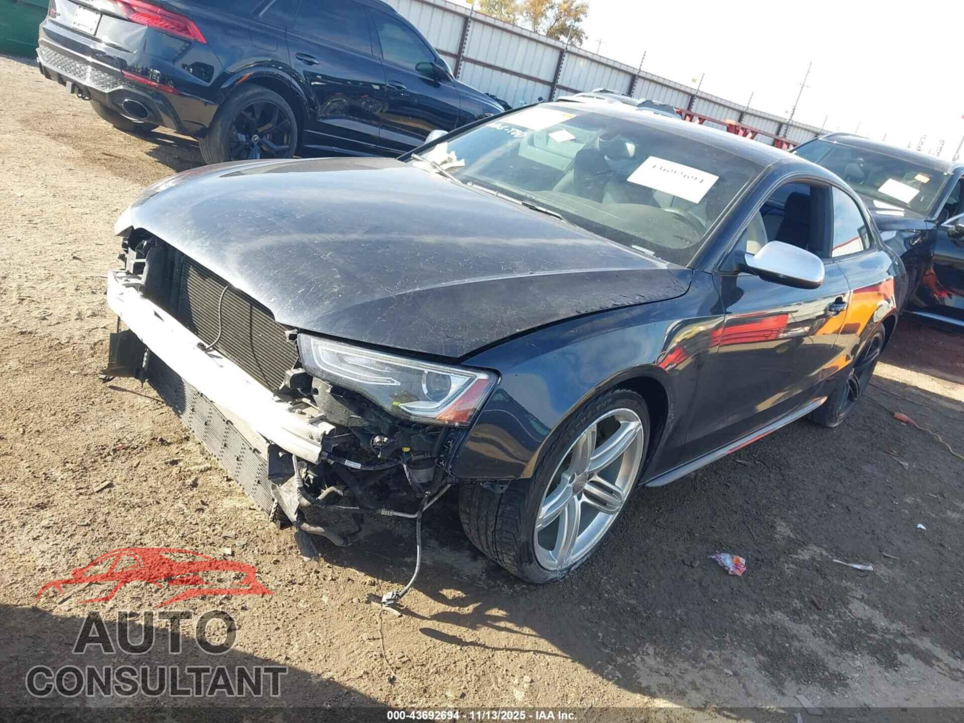 AUDI S5 2014 - WAUCGAFR2EA060915