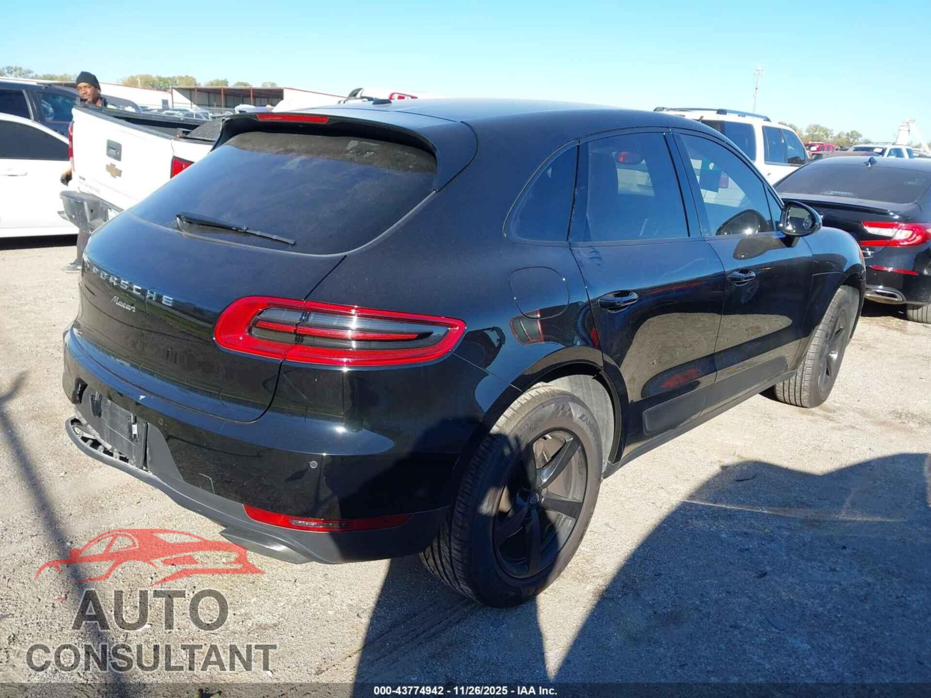 PORSCHE MACAN 2017 - WP1AA2A54HLB80910
