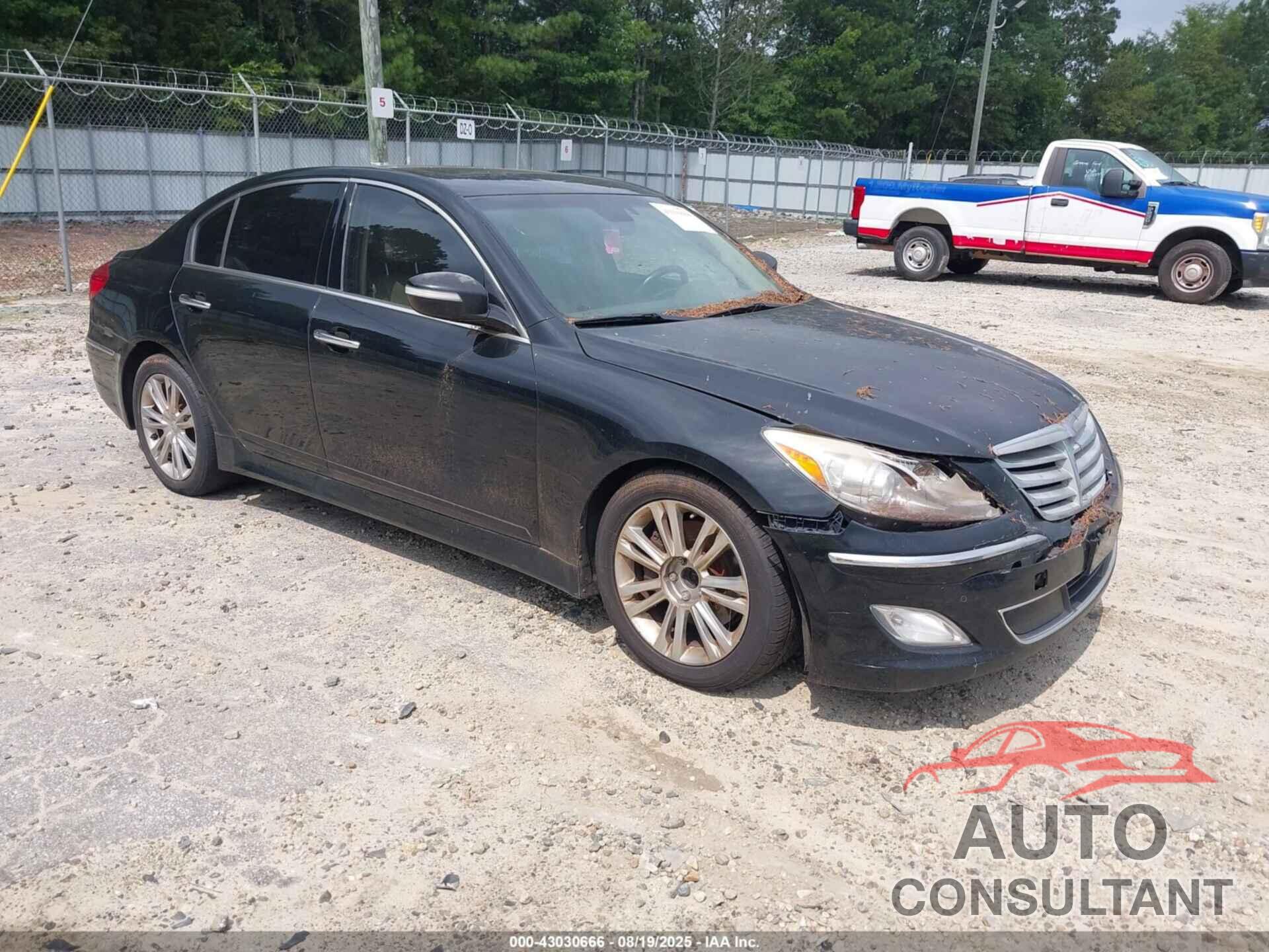 HYUNDAI GENESIS 2013 - KMHGC4DD2DU234046