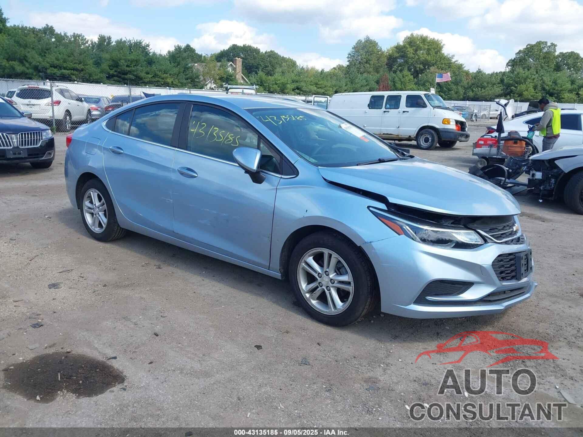 CHEVROLET CRUZE 2017 - 1G1BE5SM3H7131264