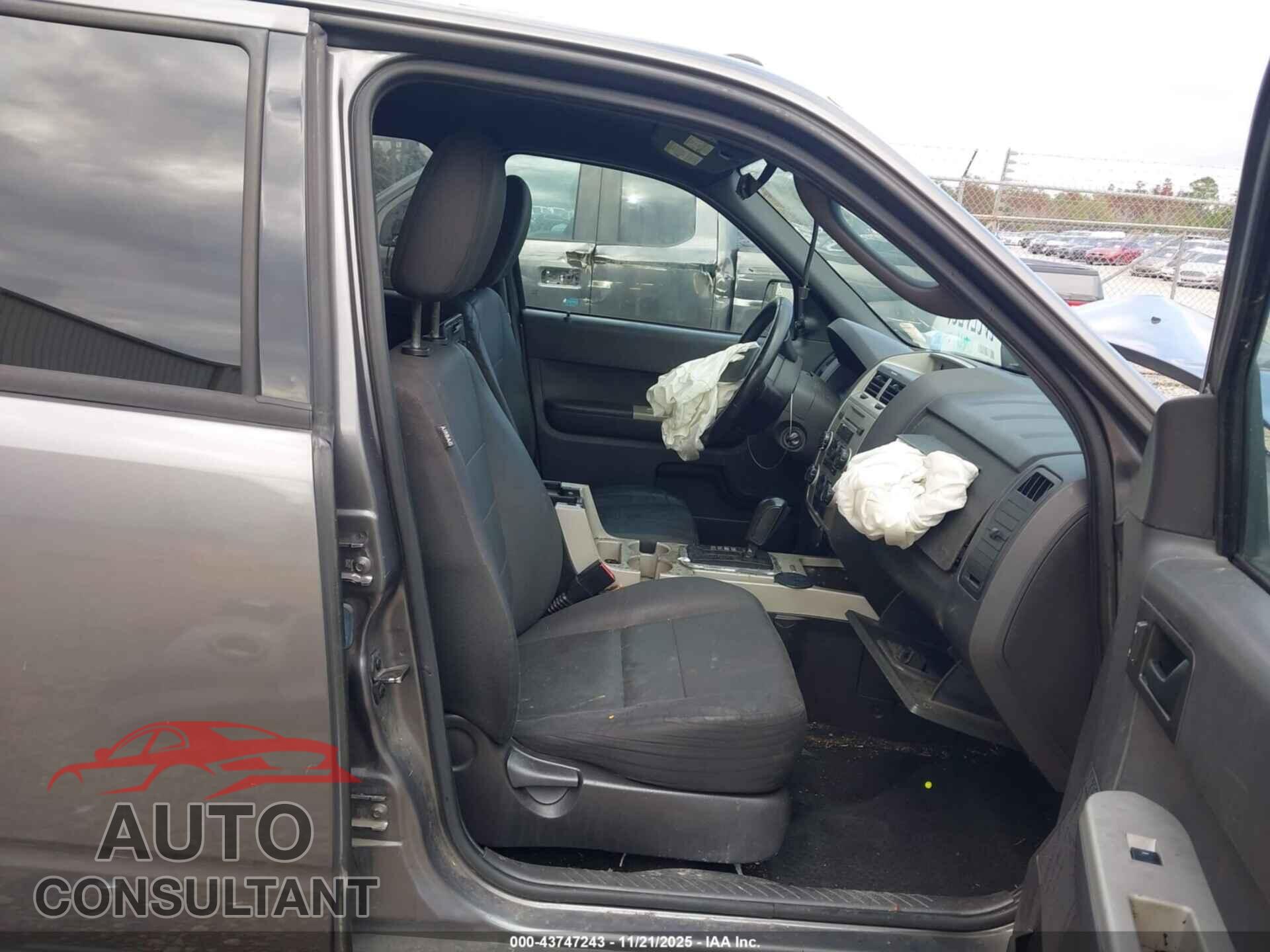 FORD ESCAPE 2012 - 1FMCU0D74CKB94271