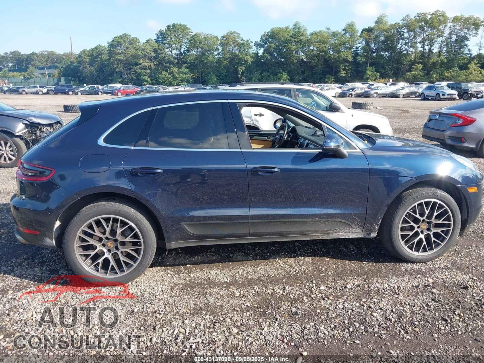 PORSCHE MACAN 2017 - WP1AB2A52HLB16488