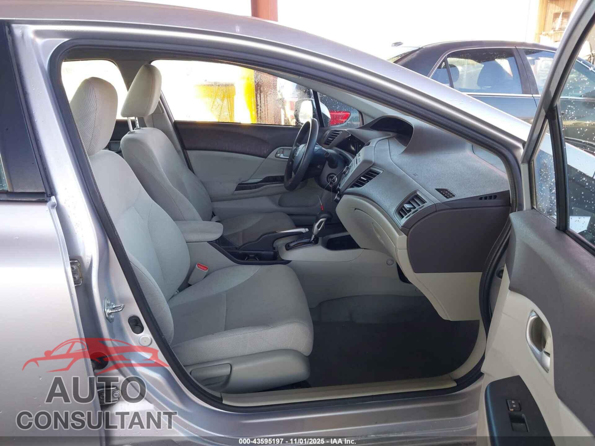 HONDA CIVIC 2012 - 2HGFB2F51CH603320
