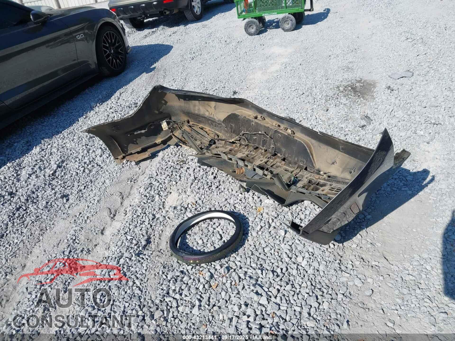 FORD MUSTANG 2018 - 1FA6P8CF1J5178708