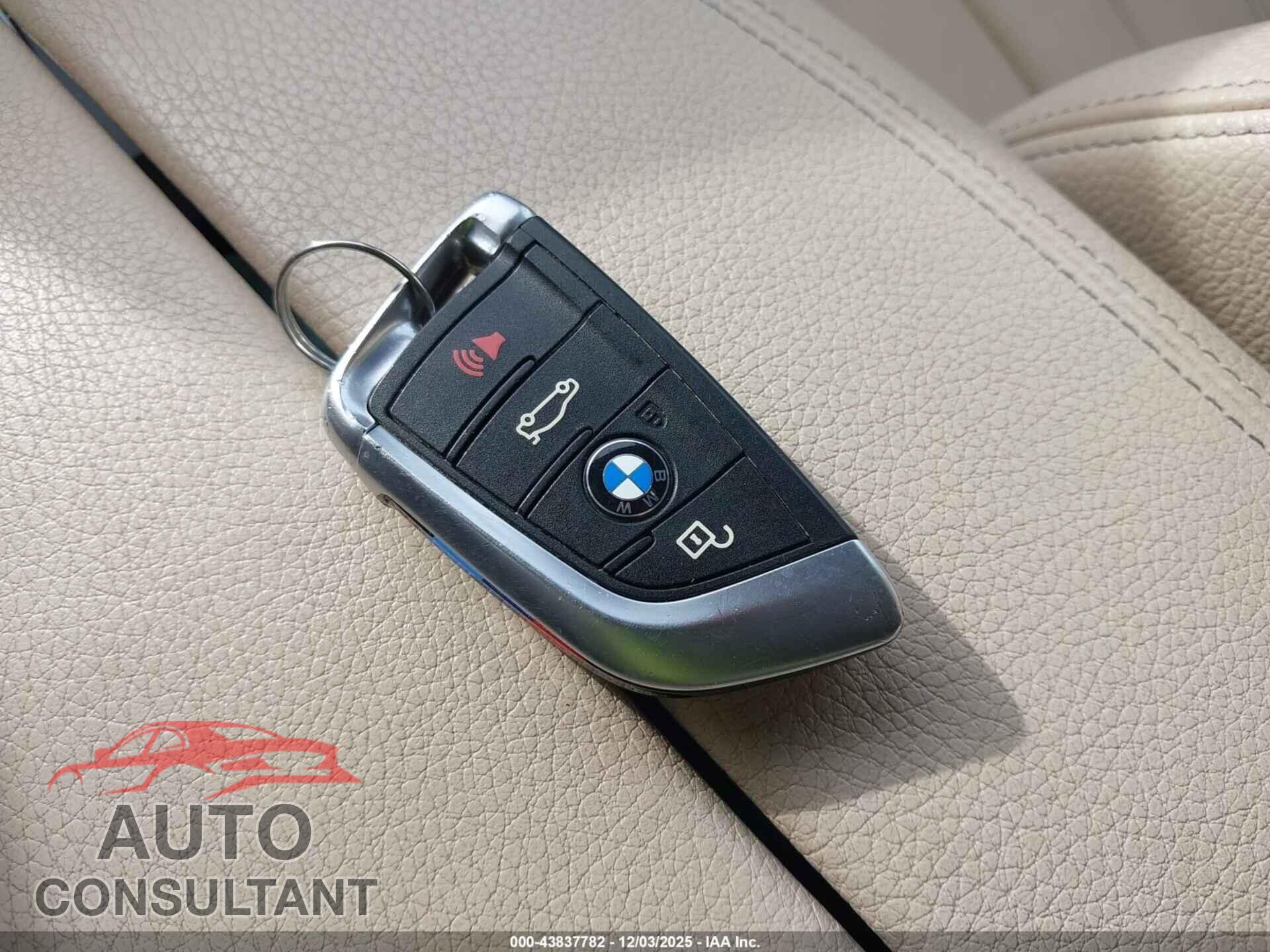 BMW X5 2017 - 5UXKR0C36H0X80536