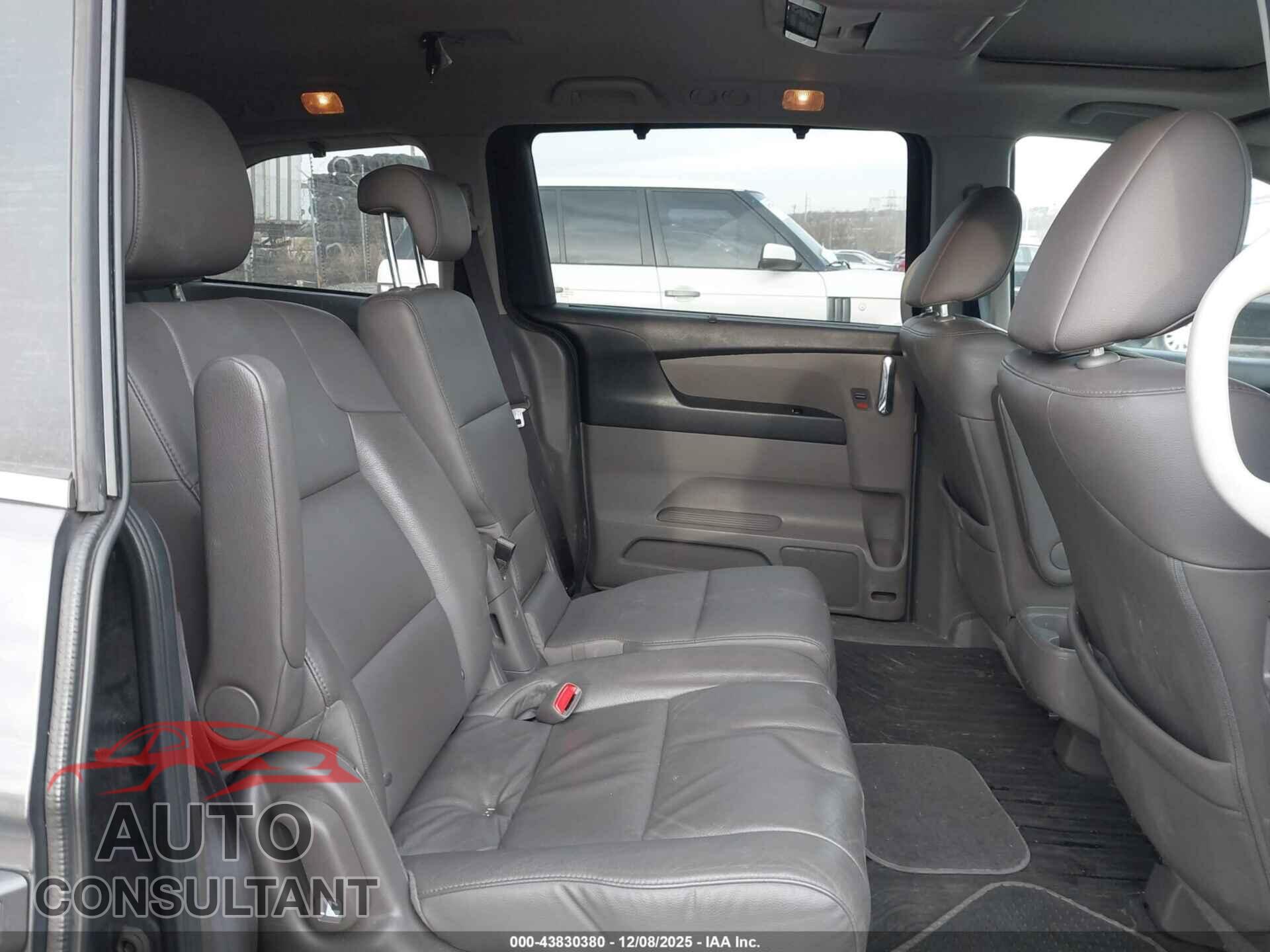 HONDA ODYSSEY 2016 - 5FNRL5H69GB016407