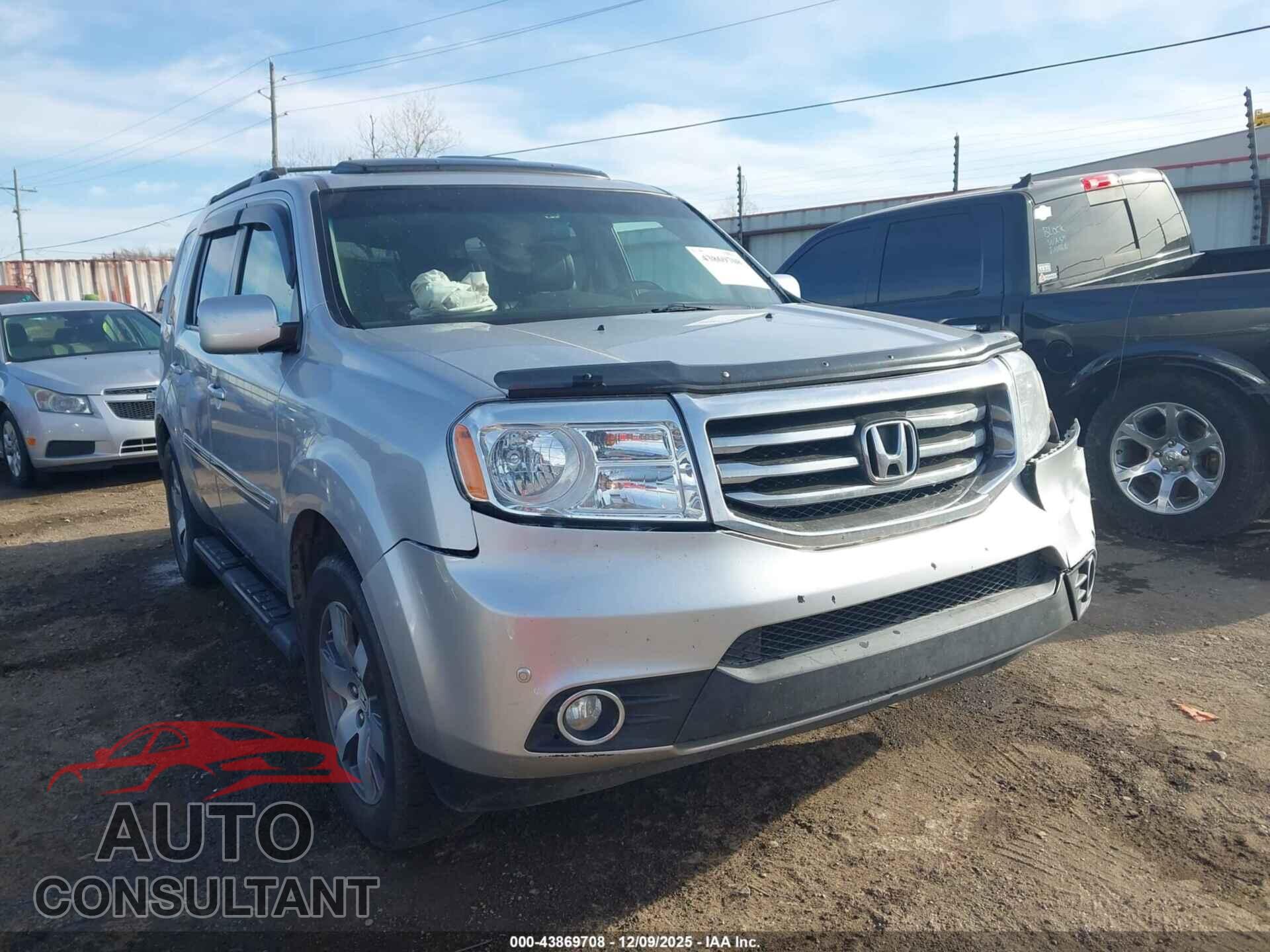 HONDA PILOT 2013 - 5FNYF3H95DB030897