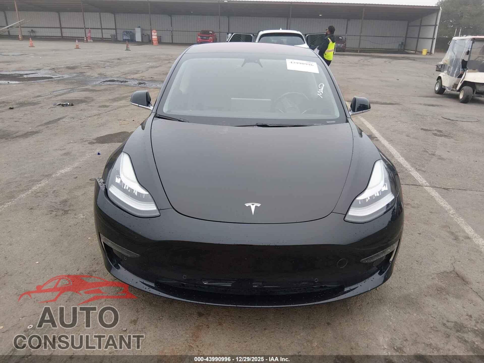 TESLA MODEL 3 2018 - 5YJ3E1EA2JF070995