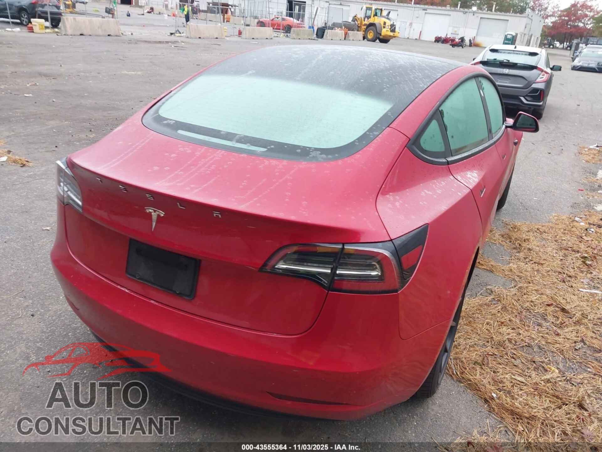 TESLA MODEL 3 2021 - 5YJ3E1EA5MF854608