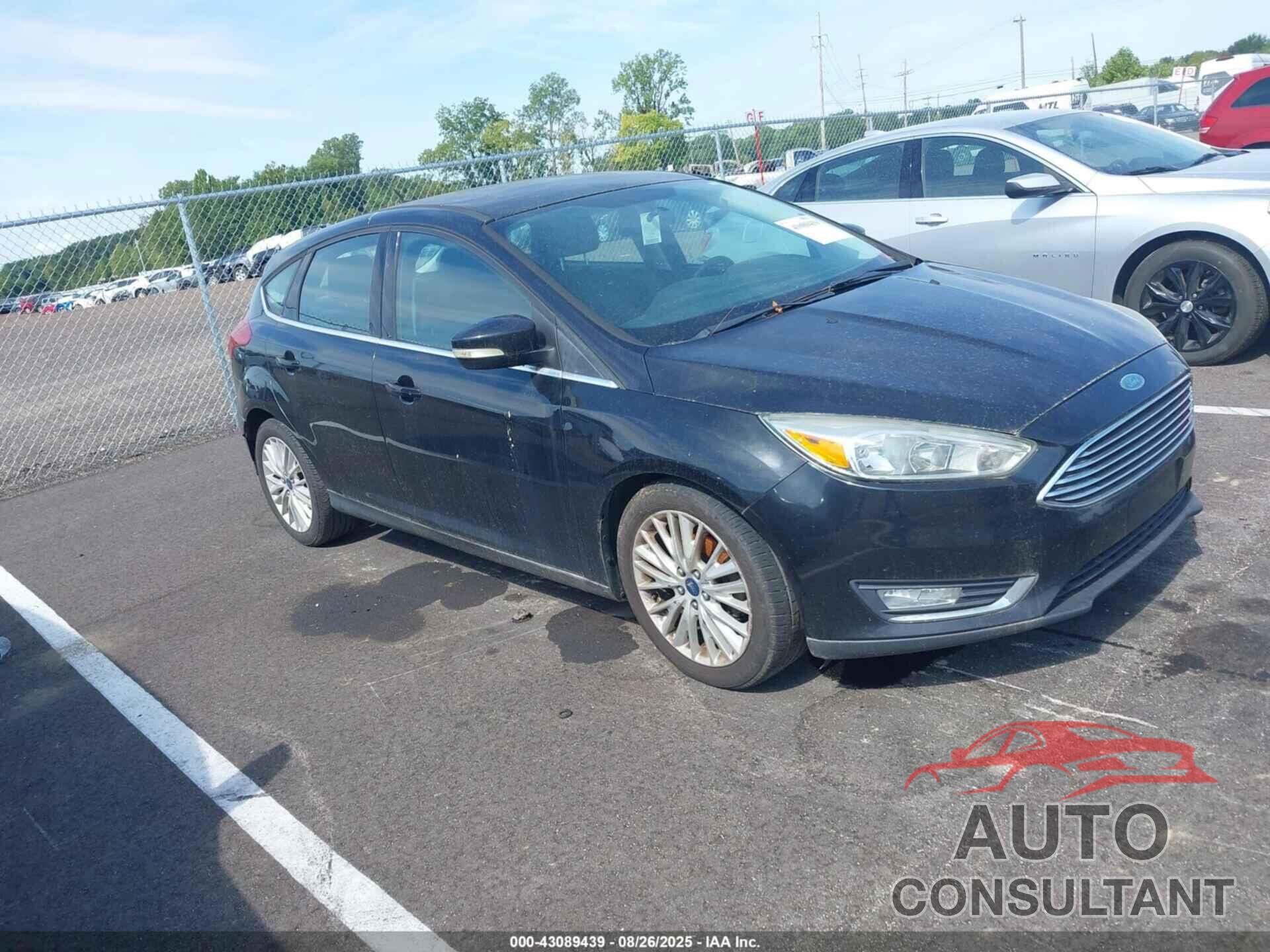 FORD FOCUS 2015 - 1FADP3N26FL286037