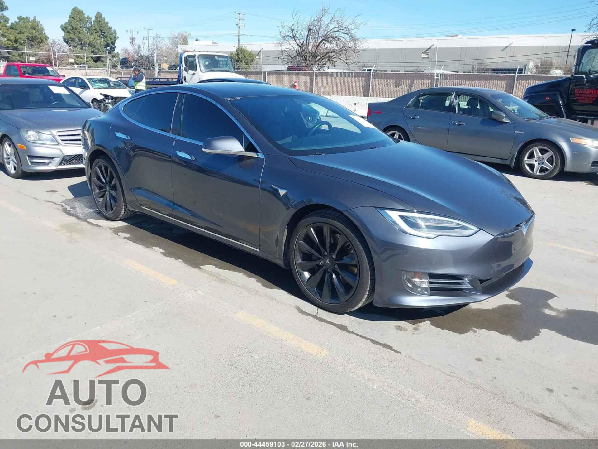 TESLA MODEL S 2018 - 5YJSA1E20JF269740