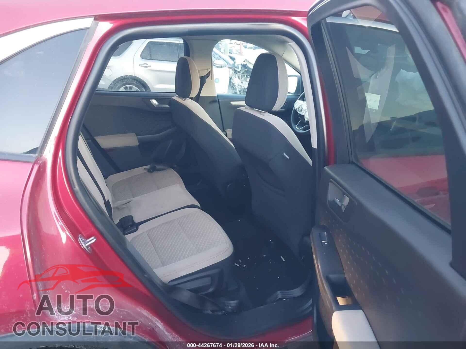 FORD ESCAPE 2020 - 1FMCU0G68LUA25930