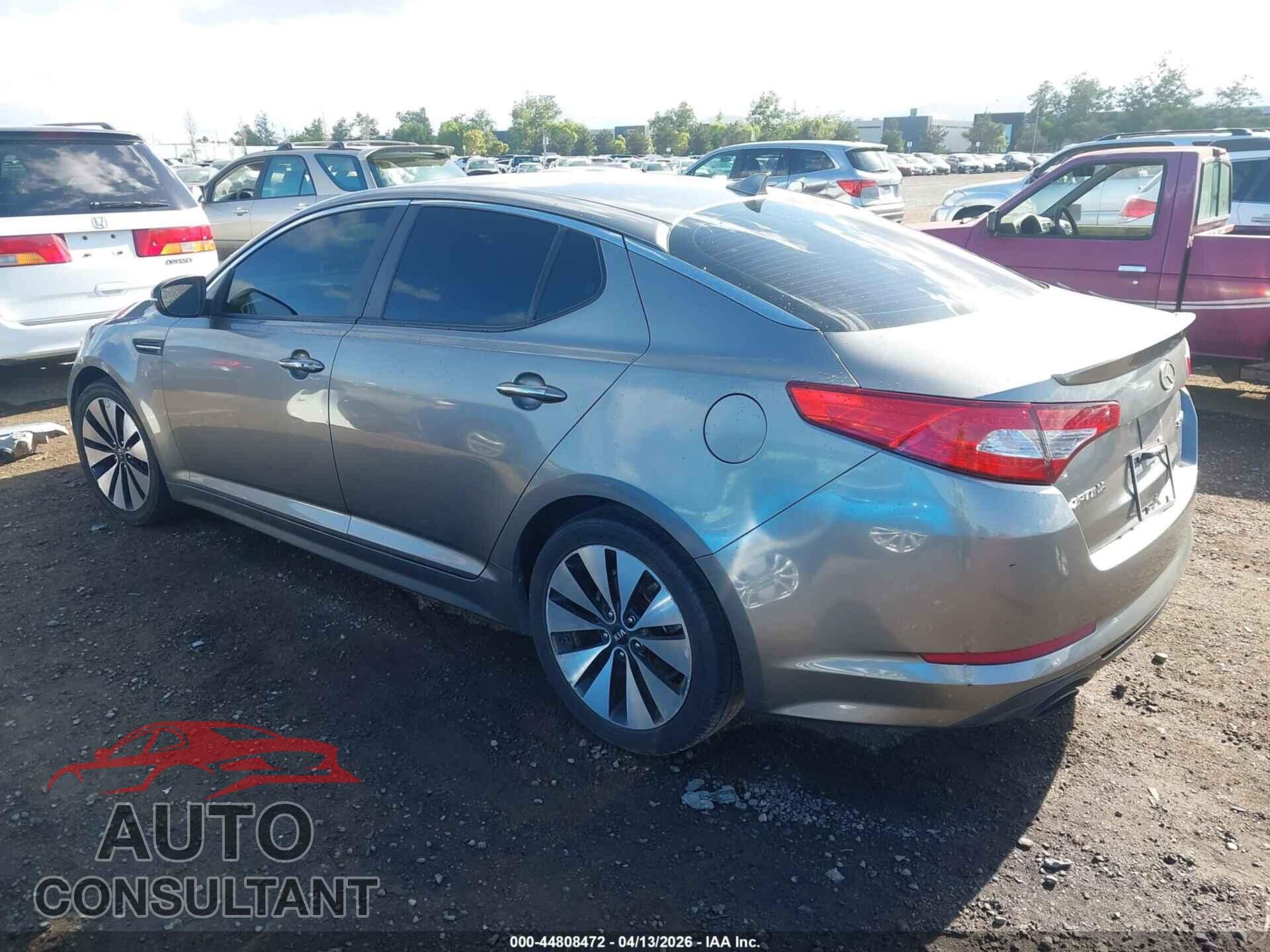 KIA OPTIMA 2012 - 5XXGR4A68CG073828