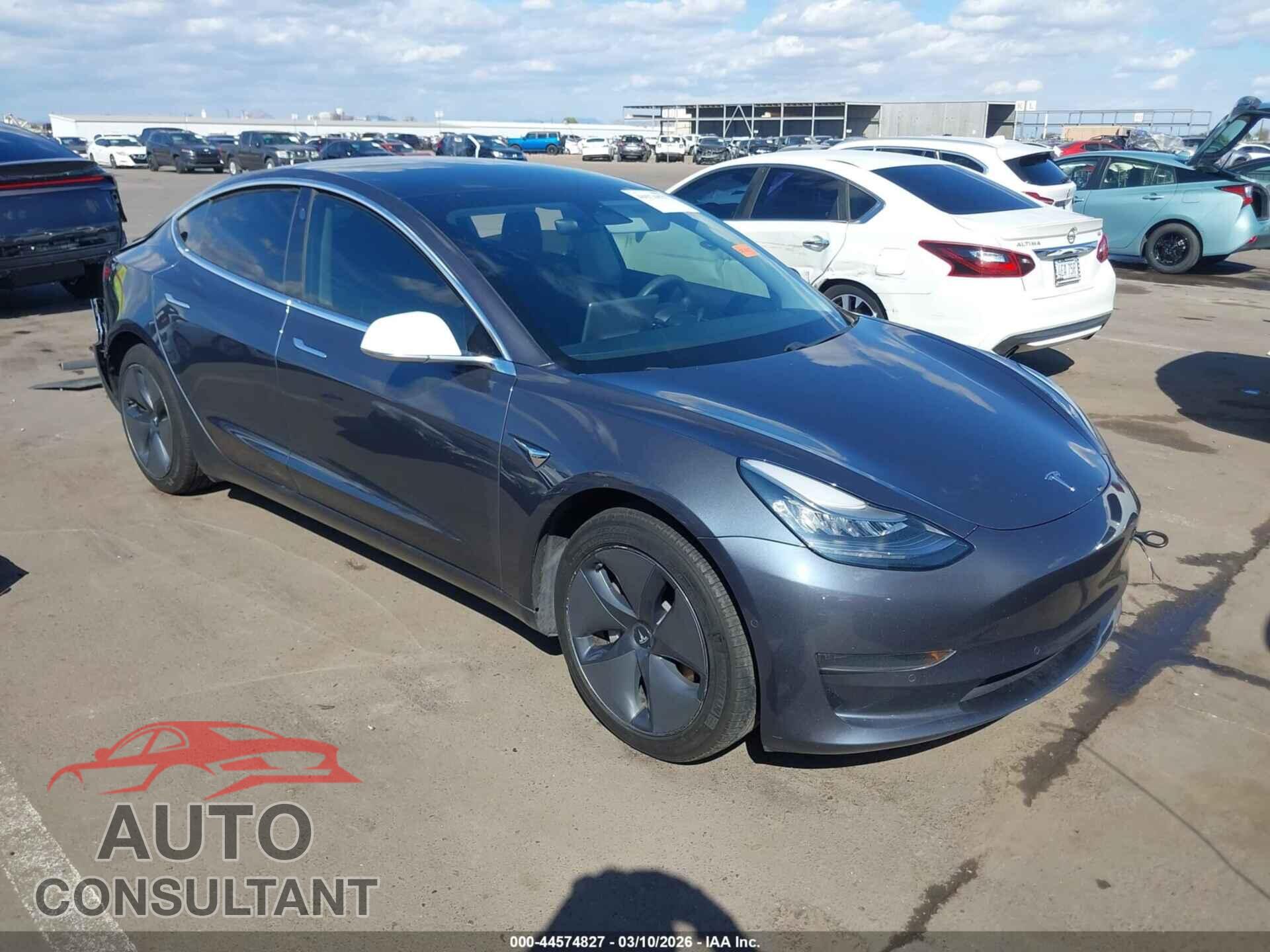 TESLA MODEL 3 2020 - 5YJ3E1EA5LF743541