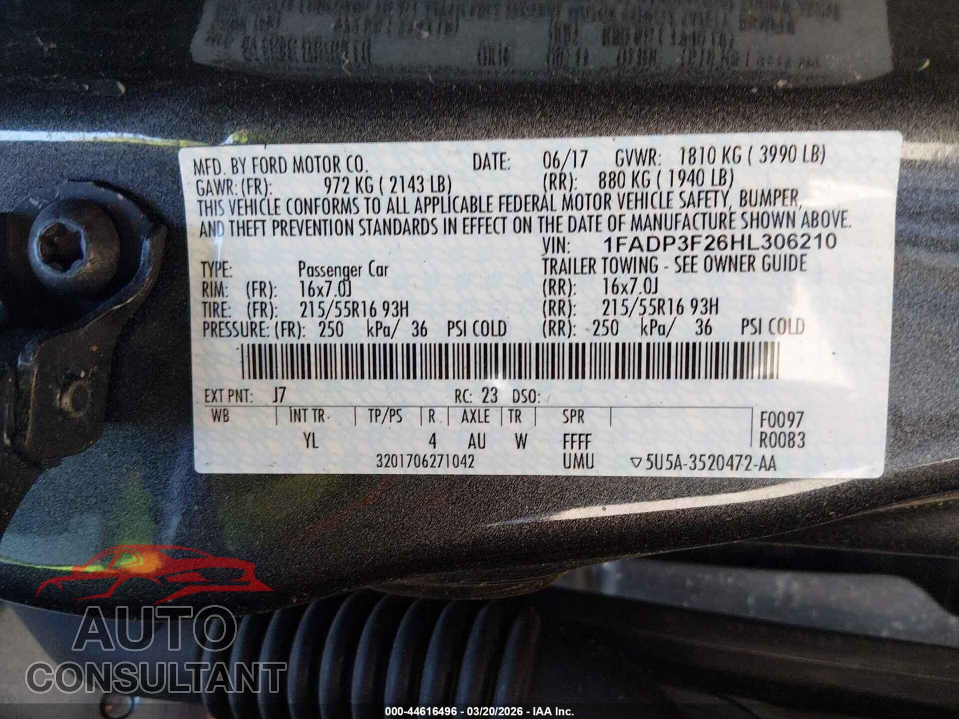 FORD FOCUS 2017 - 1FADP3F26HL306210